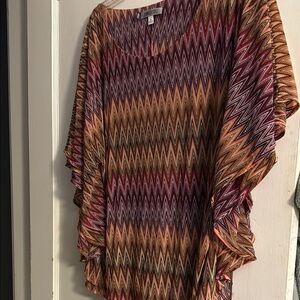 Jennifer Lopez Brown and Red Dolman Sleeve Blouse